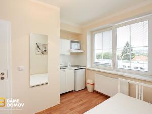 Pronájem bytu 1+kk, Zlín - Prštné, L. Váchy, 22 m2