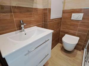 Pronájem bytu 1+1, Ostrava, Varenská, 35 m2