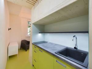 Pronájem bytu 1+kk, Praha - Nusle, Nad studánkou, 20 m2