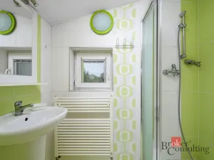 Prodej rodinného domu, Liberec - Liberec XXII-Horní Suchá, Svárovská, 450 m2