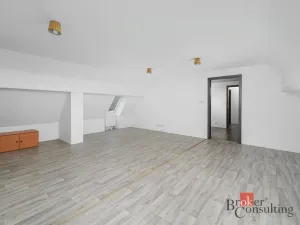 Prodej rodinného domu, Liberec - Liberec XXII-Horní Suchá, Svárovská, 450 m2