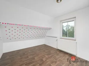 Prodej rodinného domu, Liberec - Liberec XXII-Horní Suchá, Svárovská, 450 m2