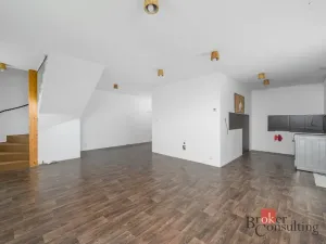 Prodej rodinného domu, Liberec - Liberec XXII-Horní Suchá, Svárovská, 450 m2