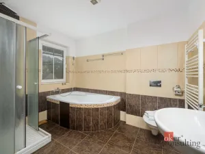 Prodej rodinného domu, Liberec - Liberec XXII-Horní Suchá, Svárovská, 450 m2