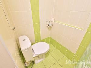 Pronájem bytu 2+1, Brno, Opálkova, 64 m2