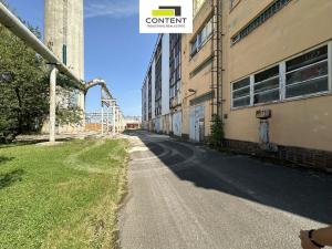 Pronájem výrobních prostor, Praha - Třeboradice, Za tratí, 2399 m2