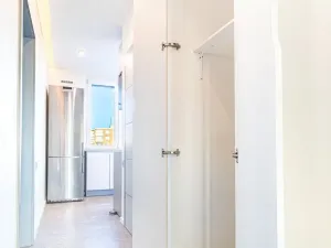 Pronájem bytu 3+1, Praha - Kamýk, Zárubova, 83 m2