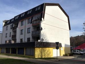 Prodej bytu 3+1, Sušice - Sušice II, Kaštanová, 87 m2