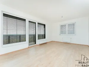 Prodej bytu 4+kk, Praha, Zimova, 84 m2