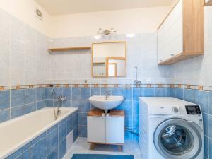 Pronájem bytu 3+kk, Zlín, Na Honech I, 86 m2