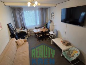 Prodej bytu 2+kk, Praha - Prosek, Prosecká, 41 m2