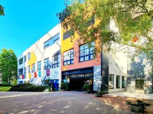 Pronájem obchodního prostoru, Praha, Prusíkova, 60 m2