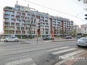 Pronájem bytu 2+kk, Praha - Vinohrady, Korunní, 69 m2