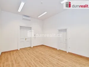 Pronájem kanceláře, Praha - Nové Město, Národní, 113 m2