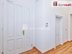 Pronájem kanceláře, Praha - Nové Město, Národní, 113 m2