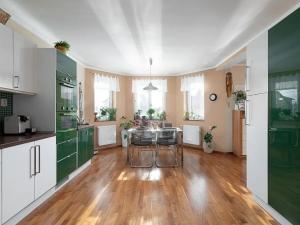 Prodej rodinného domu, Opava, Podvihovská, 182 m2