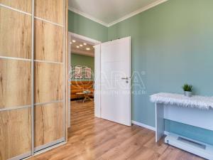 Prodej bytu 3+1, Ostrava - Dubina, Antonína Poledníka, 65 m2