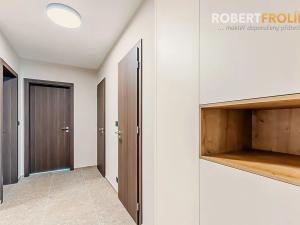 Pronájem bytu 3+kk, Praha - Košíře, Starokošířská, 75 m2