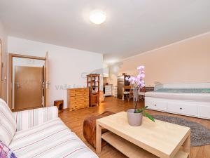 Prodej bytu 1+kk, Praha - Libeň, Braunerova, 41 m2