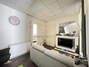 Pronájem bytu 2+1, Jindřichův Hradec, nám. Míru, 97 m2