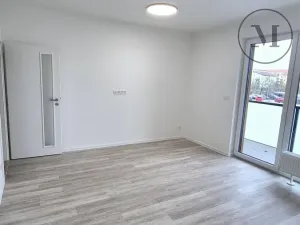 Pronájem bytu 2+kk, České Budějovice, Branišovská, 50 m2