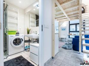 Prodej bytu 1+kk, Praha - Nové Město, Štěpánská, 39 m2