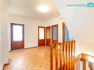 Prodej rodinného domu, Nový Bor, Ke Koupališti, 250 m2
