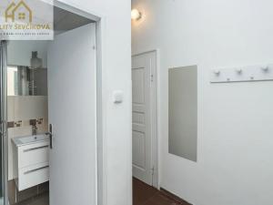 Prodej bytu 2+1, Hradec Králové, Pospíšilova, 69 m2