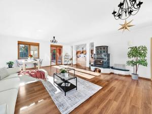 Prodej rodinného domu, Ohrobec, Jarovská, 345 m2