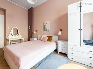 Pronájem bytu 2+kk, Praha - Vinohrady, Lucemburská, 50 m2