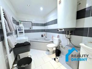 Pronájem bytu 2+1, Kamenický Šenov, Dlouhá, 73 m2