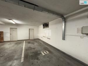 Pronájem bytu 1+kk, Praha - Libeň, Nad Okrouhlíkem, 45 m2