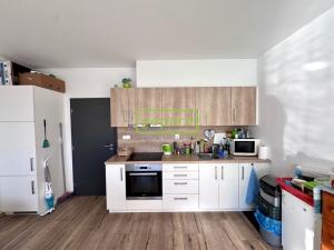 Pronájem bytu 1+kk, Mníšek pod Brdy, Pražská, 36 m2