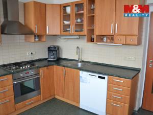 Prodej bytu 3+1, Jaroměř - Pražské Předměstí, Husova, 124 m2