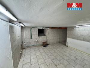 Pronájem skladu, Hostomice, Tyršovo náměstí, 220 m2