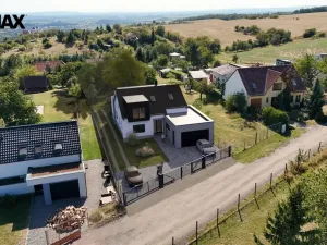 Prodej rodinného domu, Pozořice, 277 m2