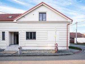 Prodej bytu 3+kk, Přísnotice, Žabčická, 99 m2