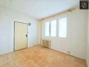 Prodej bytu 3+1, Plzeň, Heyrovského, 62 m2