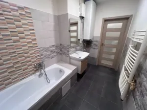 Pronájem bytu 2+kk, Náchod, Žižkova, 42 m2