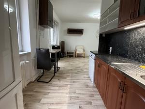 Pronájem bytu 2+kk, Ostrava - Poruba, Španielova, 55 m2