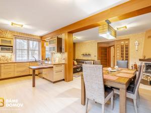 Prodej rodinného domu, Hodonín, 279 m2