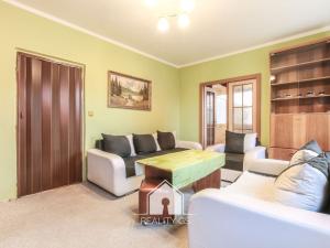 Prodej bytu 3+1, Jílové, Školní, 65 m2