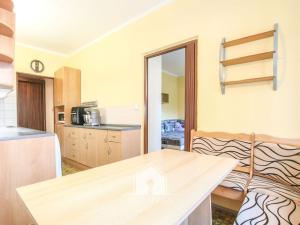 Prodej bytu 3+1, Jílové, Školní, 65 m2