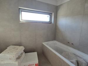 Prodej rodinného domu, Mořina, 106 m2