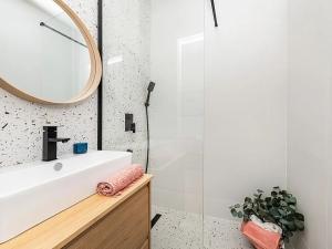 Prodej bytu 3+kk, Praha - Vokovice, Syrská, 55 m2