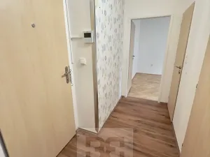 Pronájem bytu 2+1, Kladno, Zd. Petříka, 51 m2