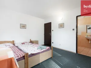 Prodej ubytování, Krnov - Pod Cvilínem, V Zálesí, 820 m2