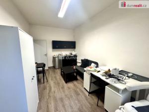 Pronájem obchodního prostoru, Praha - Vinohrady, Bělehradská, 397 m2