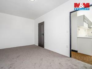 Prodej bytu 3+1, Hradec Králové - Slezské Předměstí, Polní, 60 m2