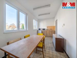 Pronájem skladu, Tisová - Hlinné, 1000 m2